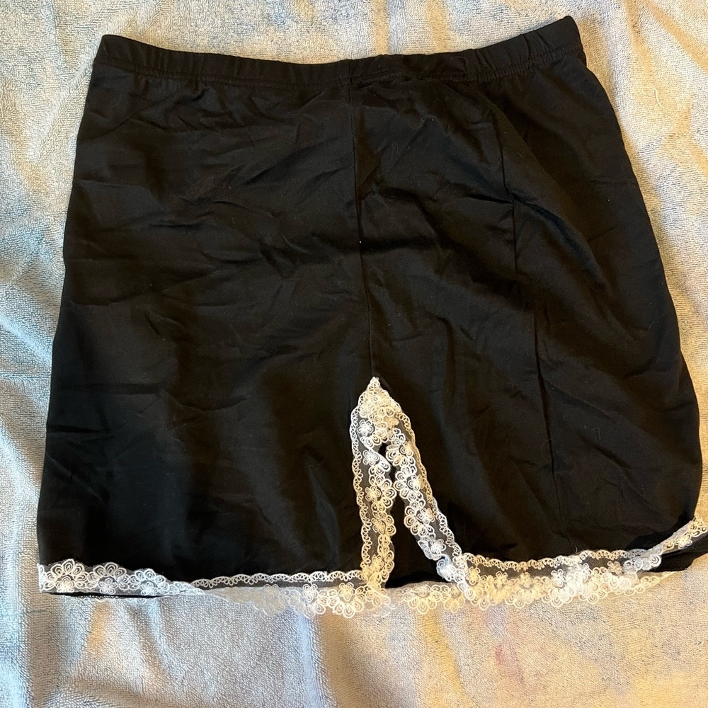 Slip on skirt